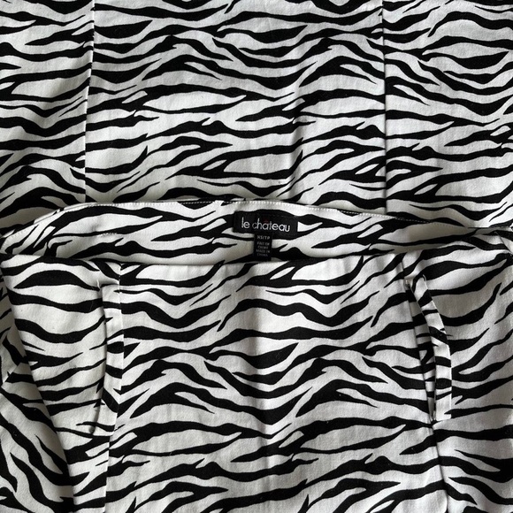 le chateau 🦓 skirt - Picture 3 of 4